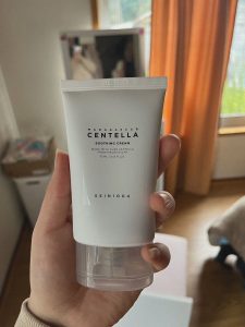 SKIN1004 Madagascar Centella Tone Brightening Capsule Cream 75ml 3
