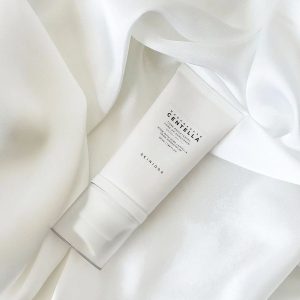 SKIN1004 Madagascar Centella Tone Brightening Tone-Up Sunscreen SPF50+ PA++++ 50ml 3