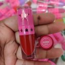 The liquid lipstick that started it all! Jeffree Star Velour Liquid Lipstick goes on opaque, dries completely matte, and stays on for hours! Size : 0.07 fl oz / 1.93ml Redrum : Bold red